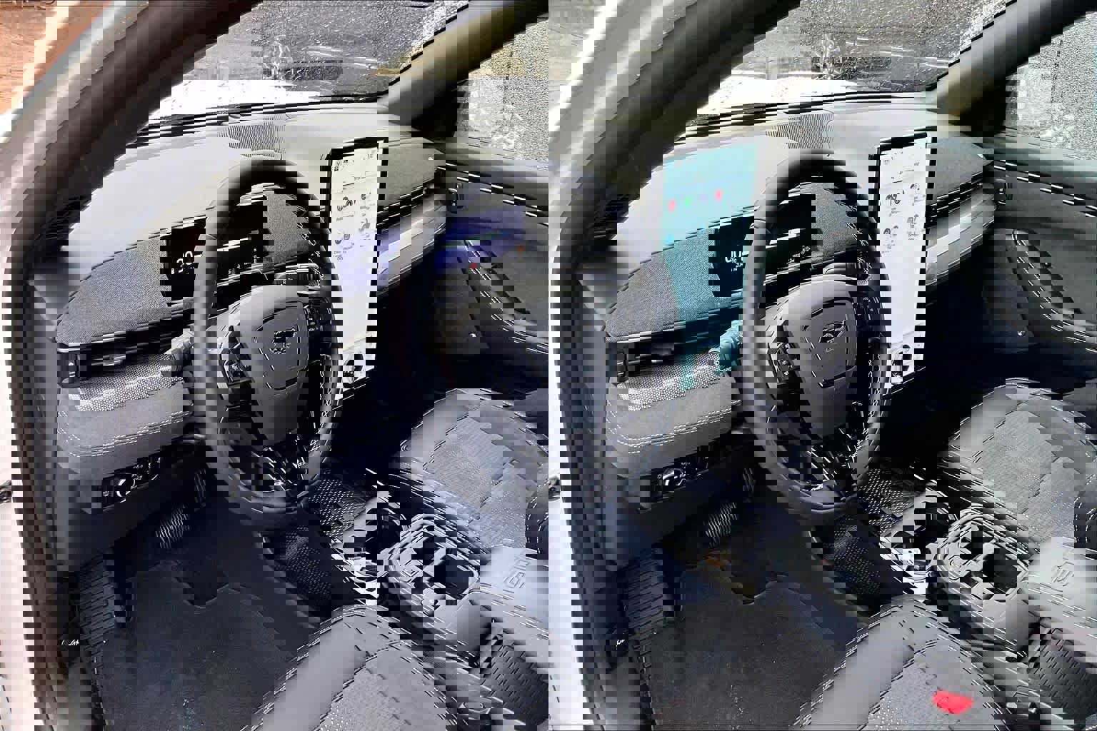 Certified 2025 Ford Mustang Mach-E GT AWD/4WD image 18