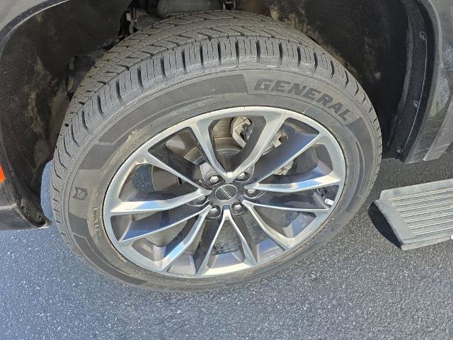 Used 2023 Jeep Wagoneer L Series III w/ Premium Group I image 29