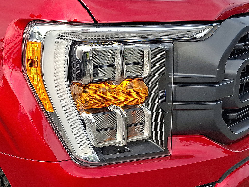 Certified 2022 Ford F150 XLT w/ Equipment Group 302A High AWD/4WD image 34