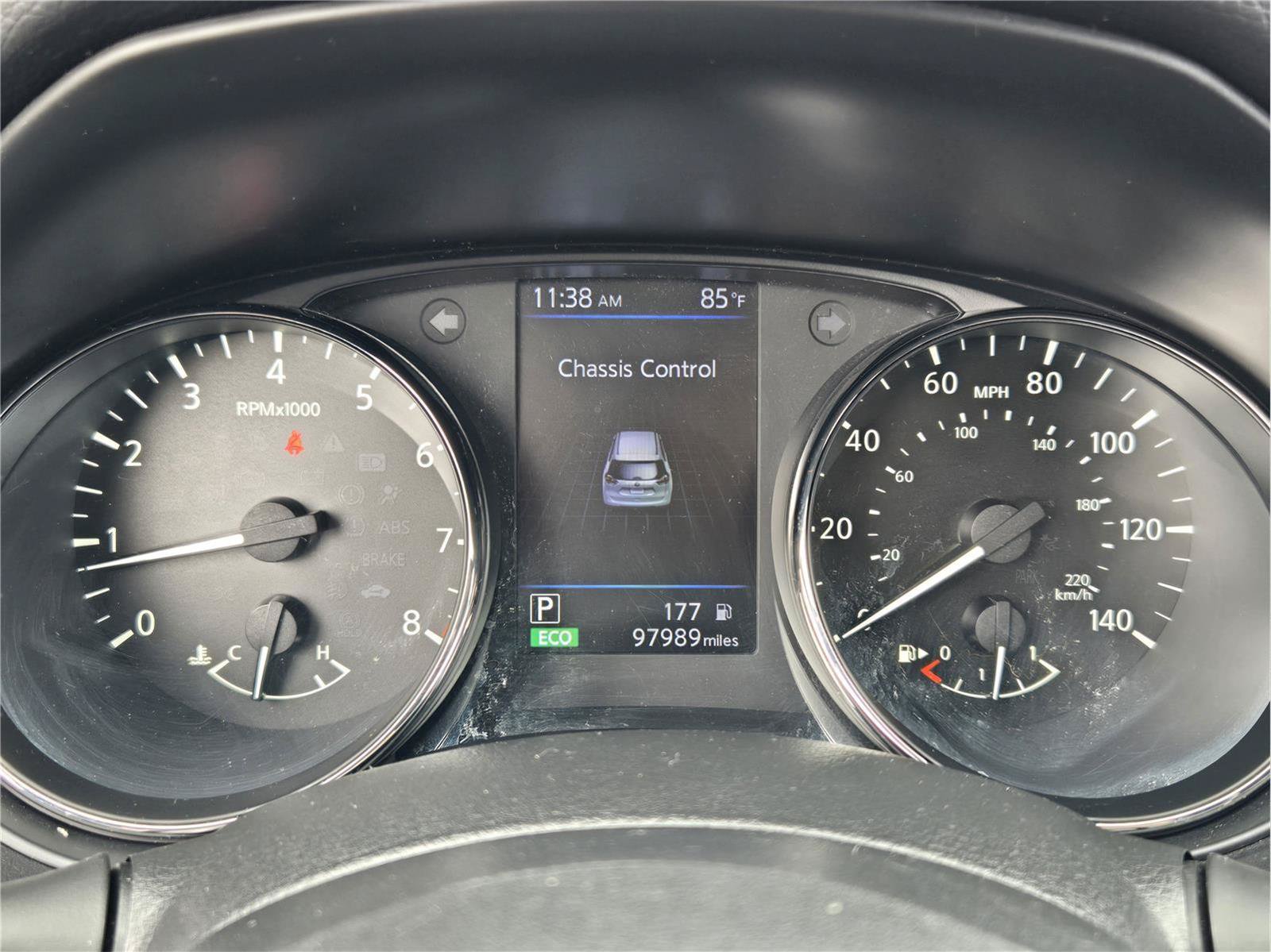 Used 2020 Nissan Rogue S FWD image 13