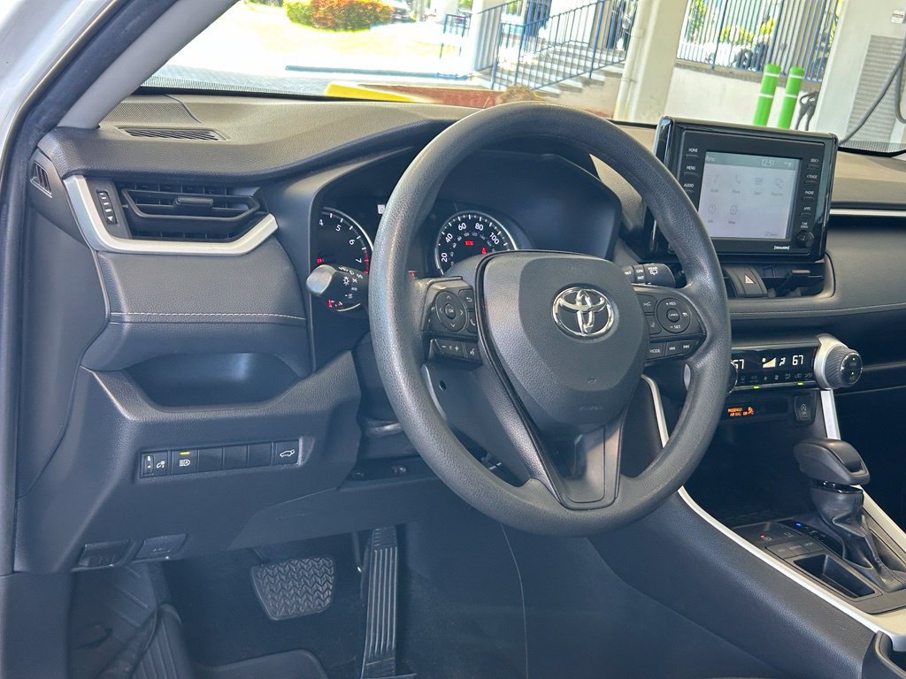Used 2022 Toyota RAV4 XLE FWD image 35