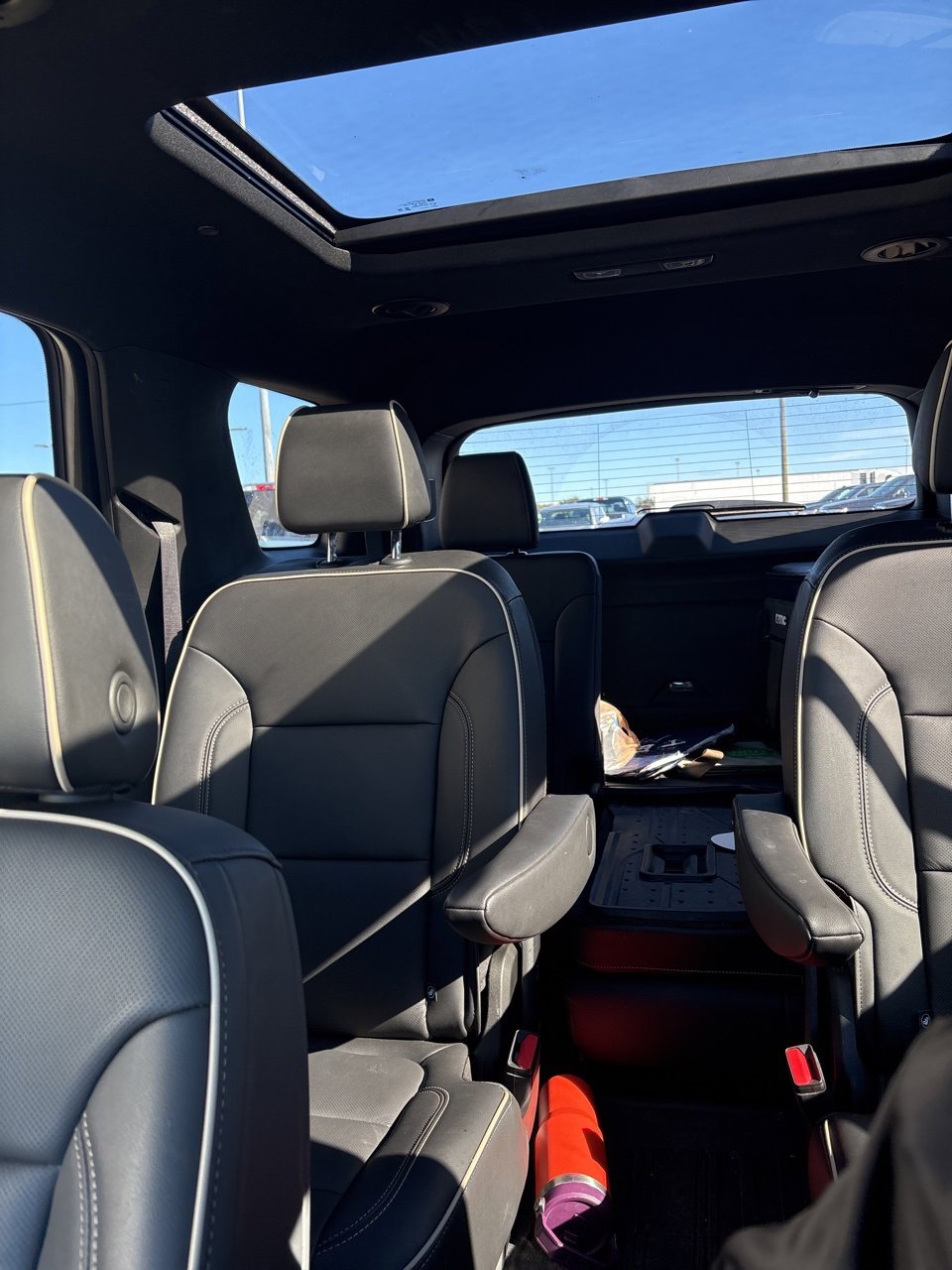 Used 2023 Chevrolet Traverse Premier image 13