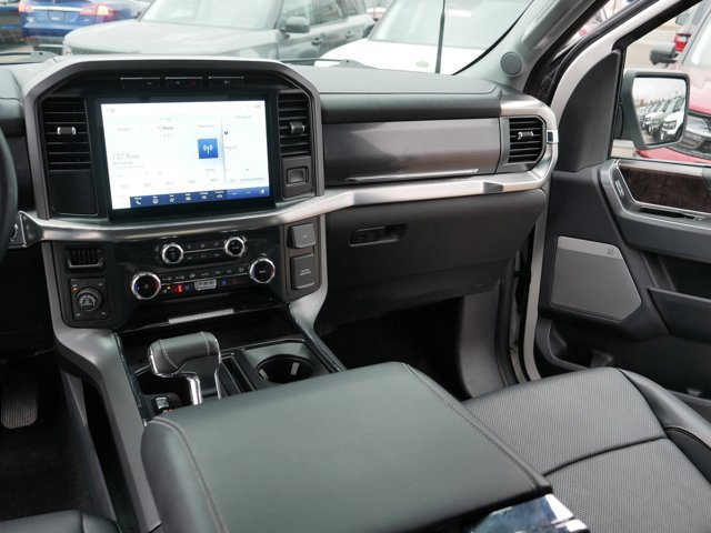 Certified 2022 Ford F150 Lariat w/ Equipment Group 502A High image 23