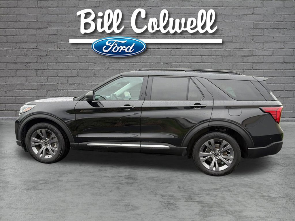 Certified 2025 Ford Explorer Active w/ Active Comfort Package AWD/4WD image 8