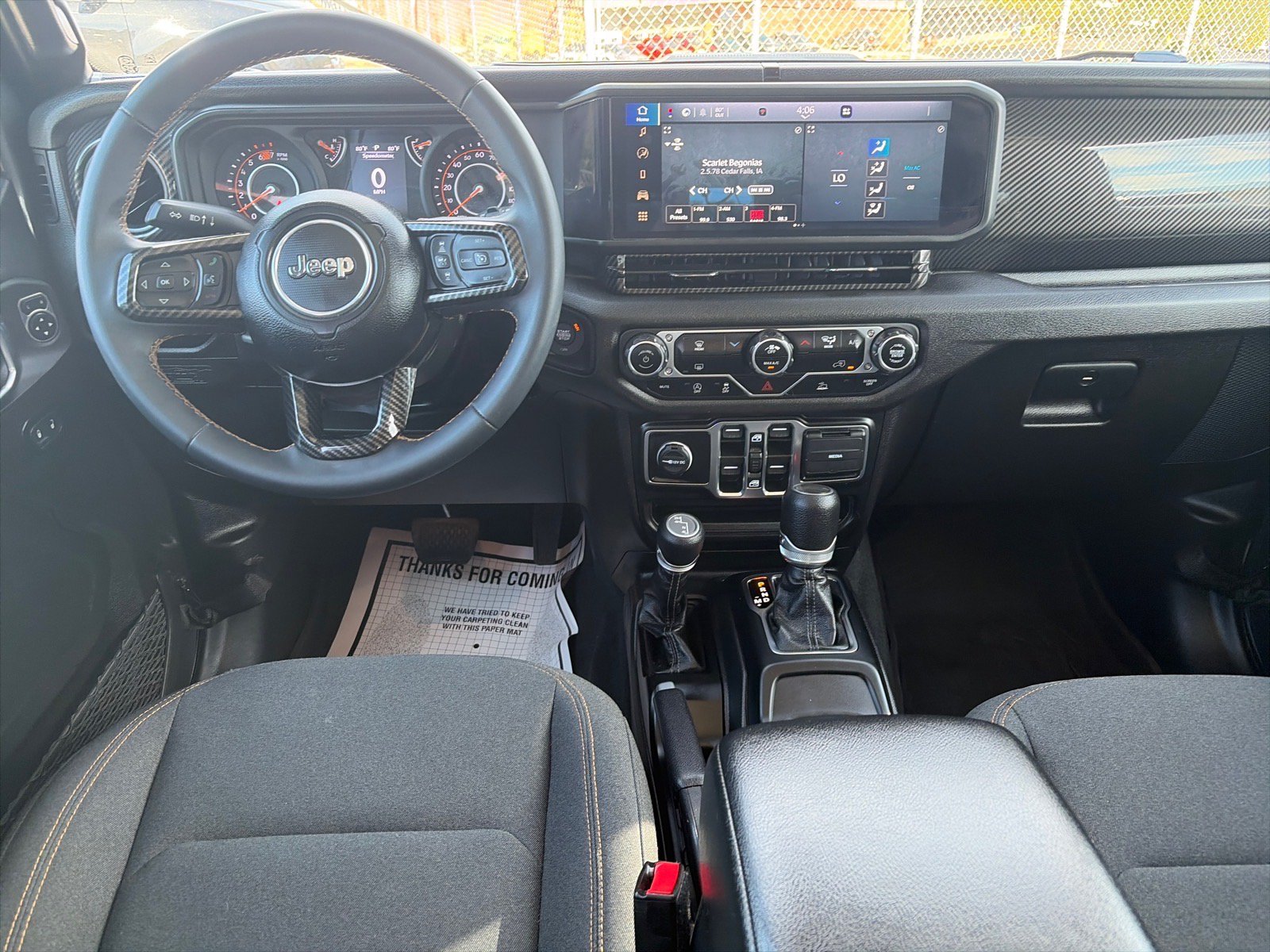 Used 2024 Jeep Wrangler Unlimited Sport AWD/4WD image 7