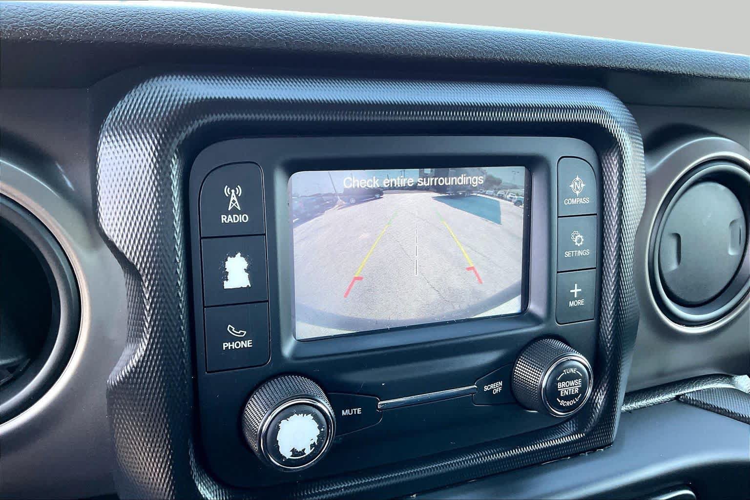 Used 2018 Jeep Wrangler Unlimited Sport AWD/4WD image 23