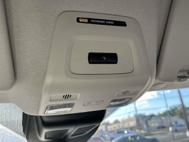 Certified 2025 Ford Transit 250 148 Medium Roof RWD image 34