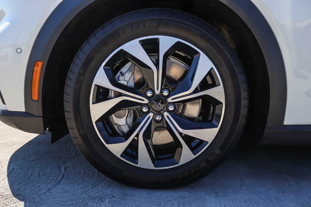 Certified 2024 Ford Mustang Mach-E Select RWD image 11