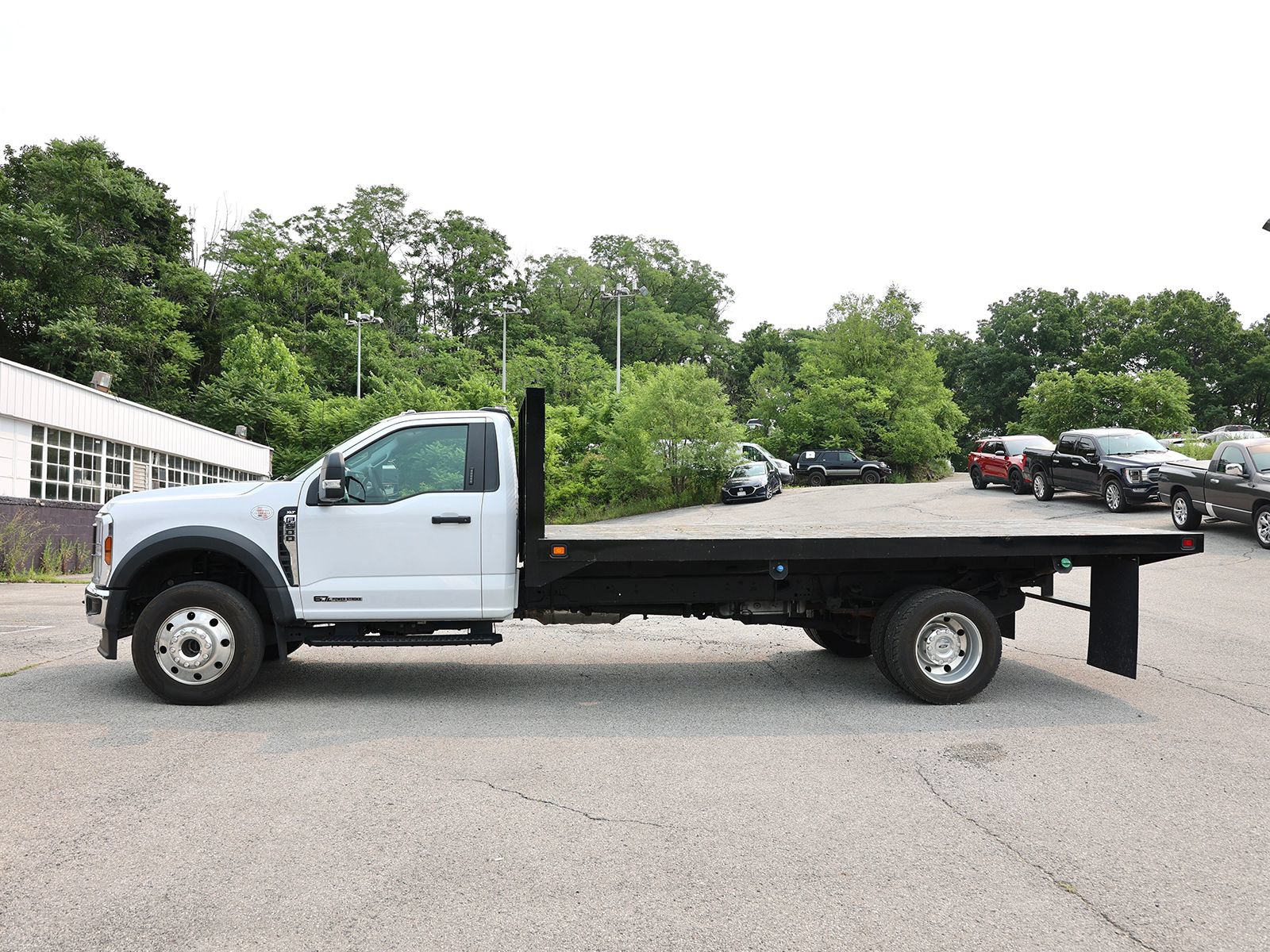 Certified 2024 Ford F600 4x4 Regular Cab Super Duty w/ XLT Value Package image 4