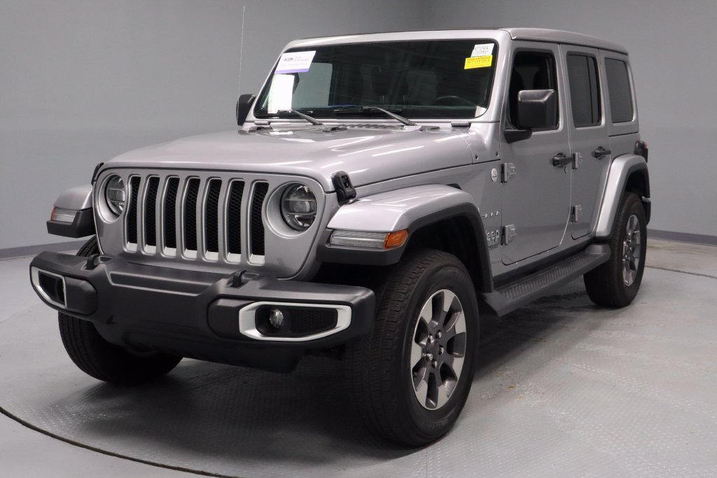 Used 2020 Jeep Wrangler Unlimited Sahara AWD/4WD image 8