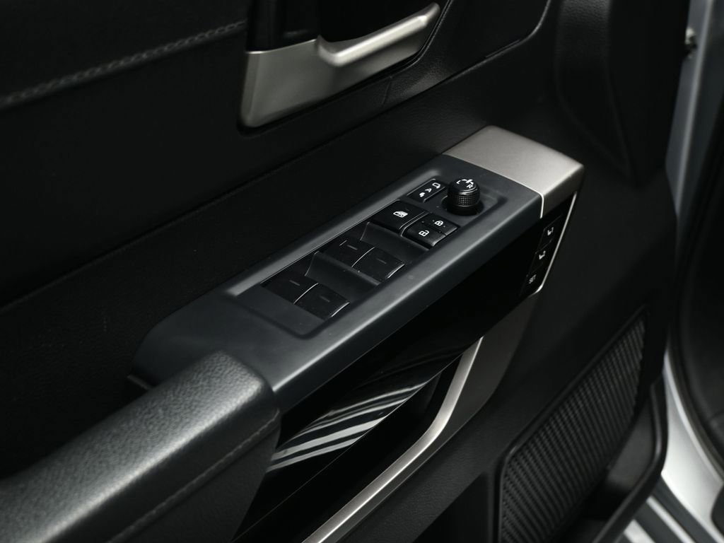 Used 2022 Toyota Tundra Limited image 33