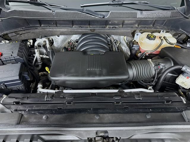 Used 2021 Chevrolet Silverado 1500 High Country w/ Technology Package image 31