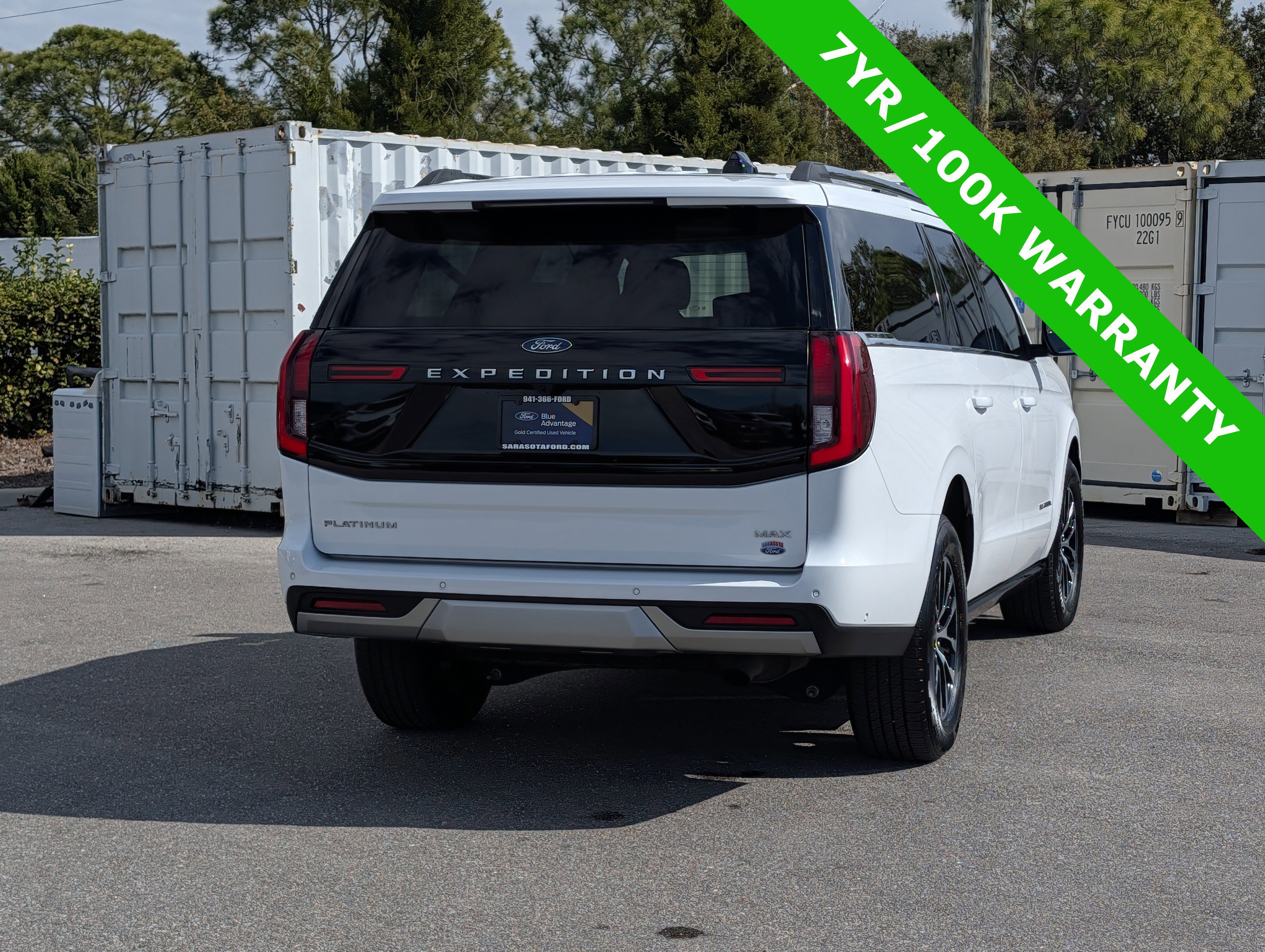 Certified 2025 Ford Expedition Max Platinum image 5