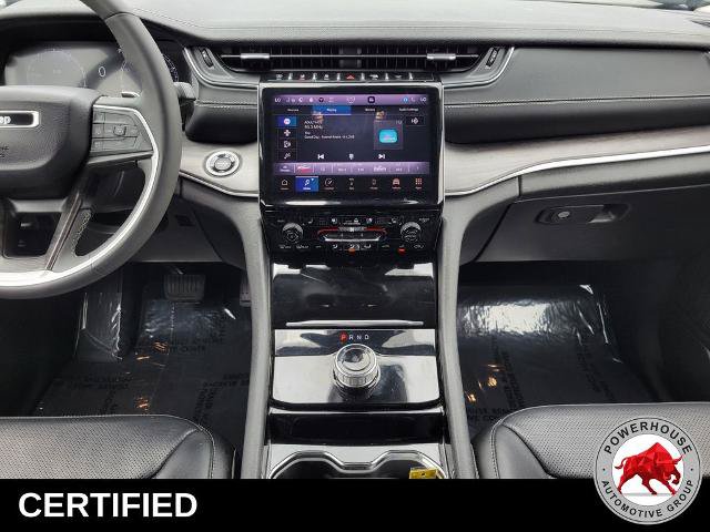 Used 2023 Jeep Grand Cherokee Limited w/ Luxury Tech Group II RWD image 20