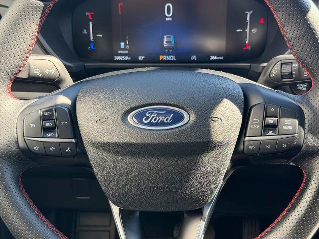 Certified 2025 Ford Escape ST-Line Select AWD/4WD image 19