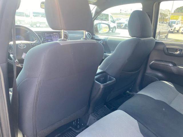 Used 2020 Toyota Tacoma TRD Off-Road image 28