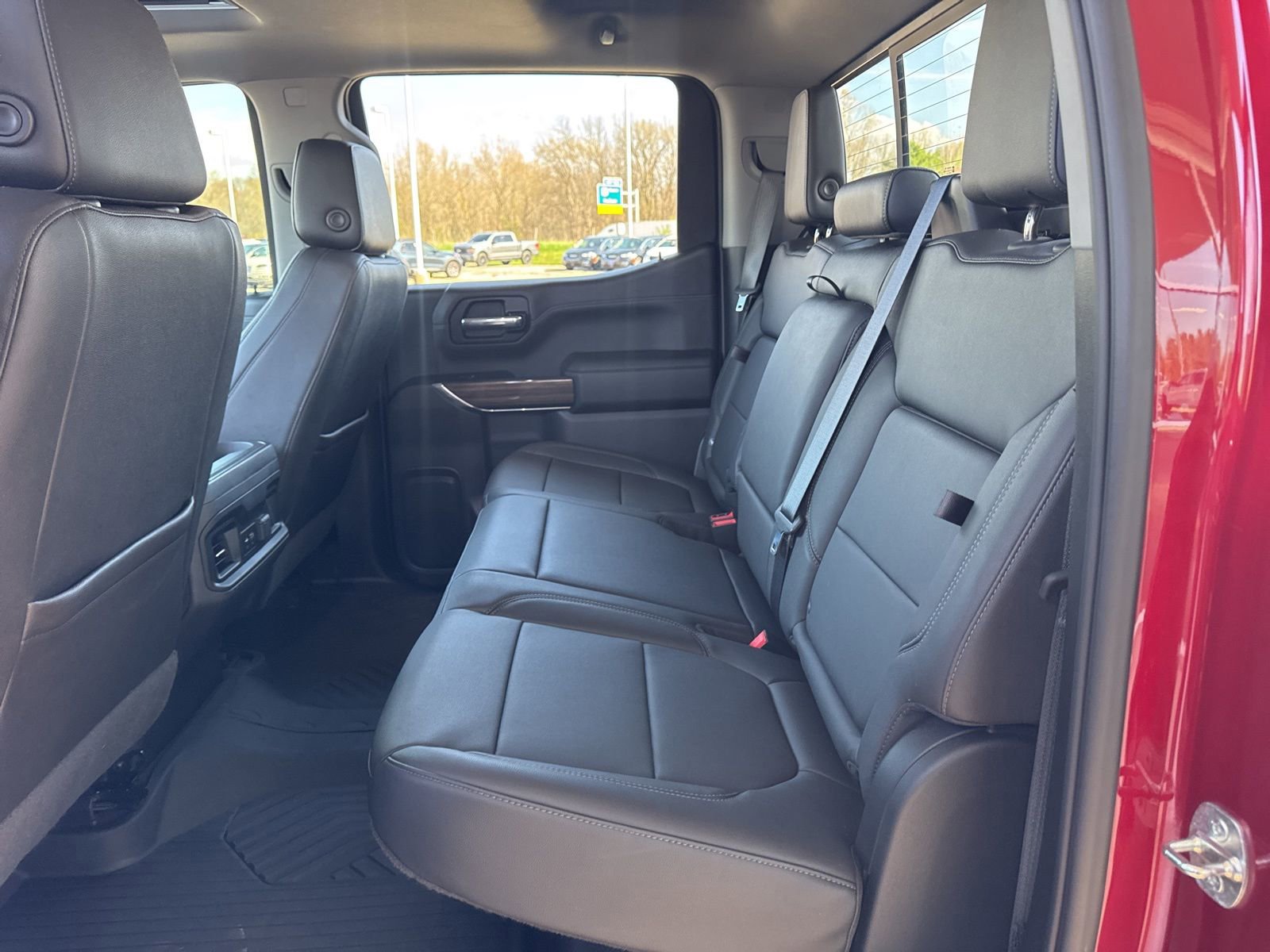 Used 2021 Chevrolet Silverado 1500 LT Trail Boss w/ Convenience Package II image 42