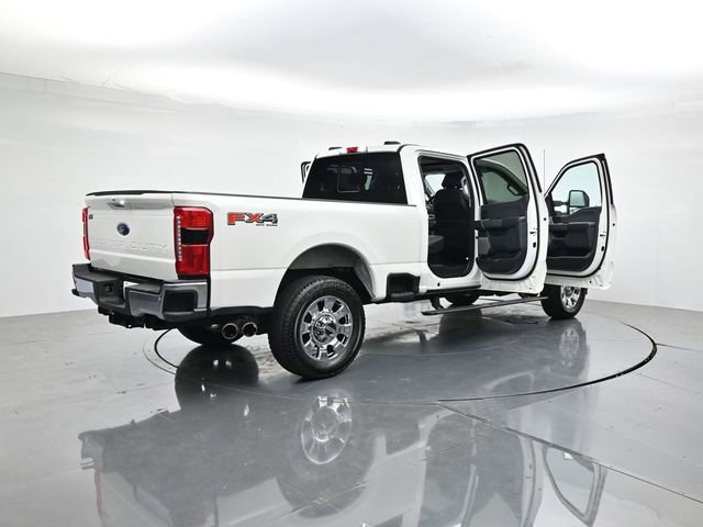 Certified 2024 Ford F250 Lariat w/ Lariat Ultimate Package AWD/4WD image 45