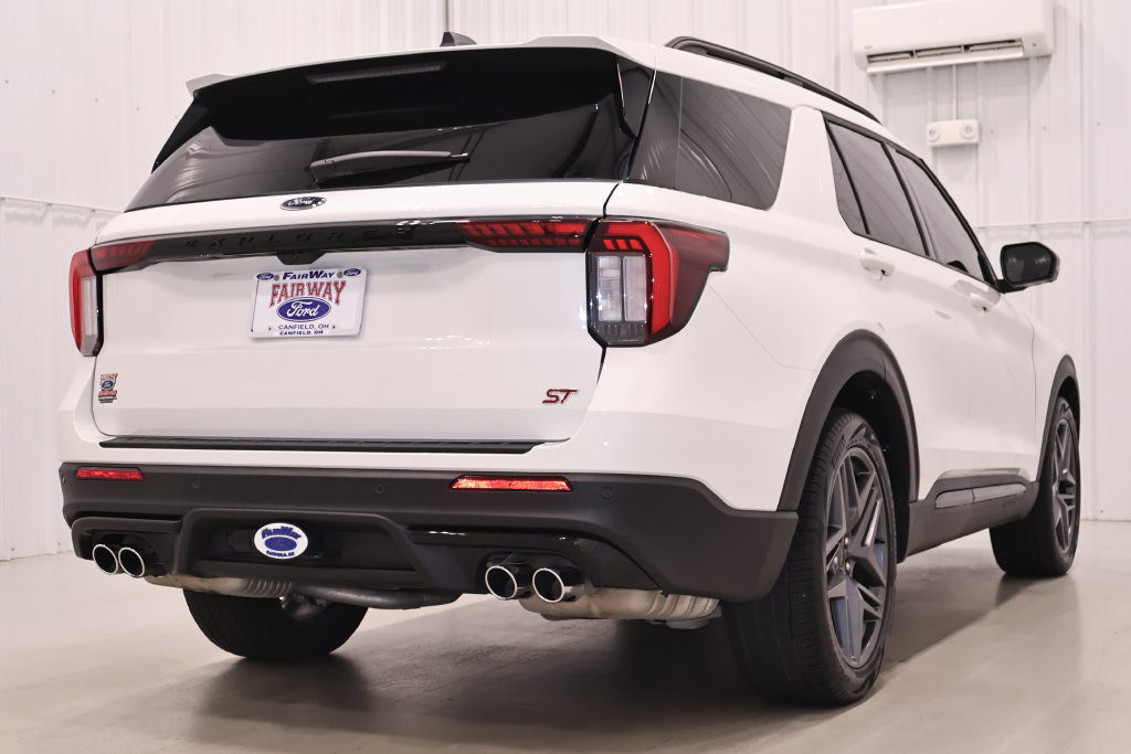 Certified 2026 Ford Explorer ST w/ Sun And Sound Package AWD/4WD image 10