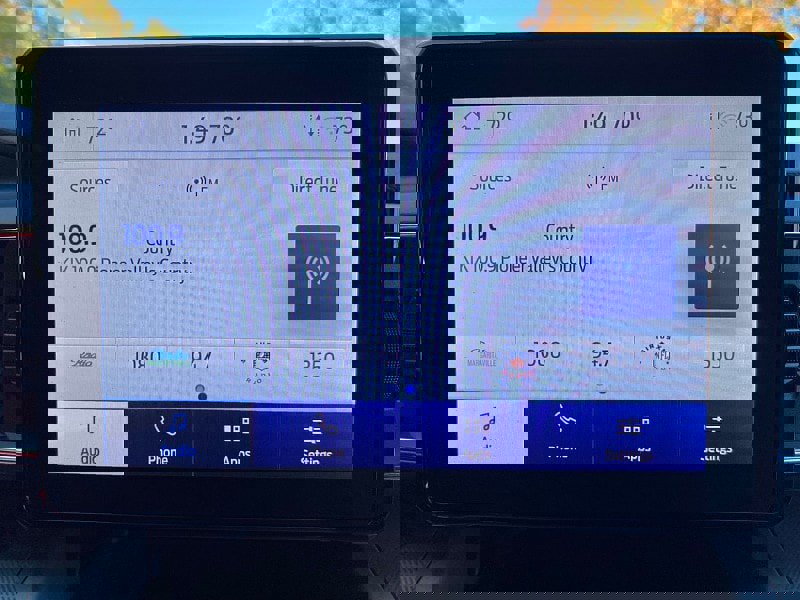 Certified 2022 Ford Explorer XLT w/ Equipment Group 202A image 45