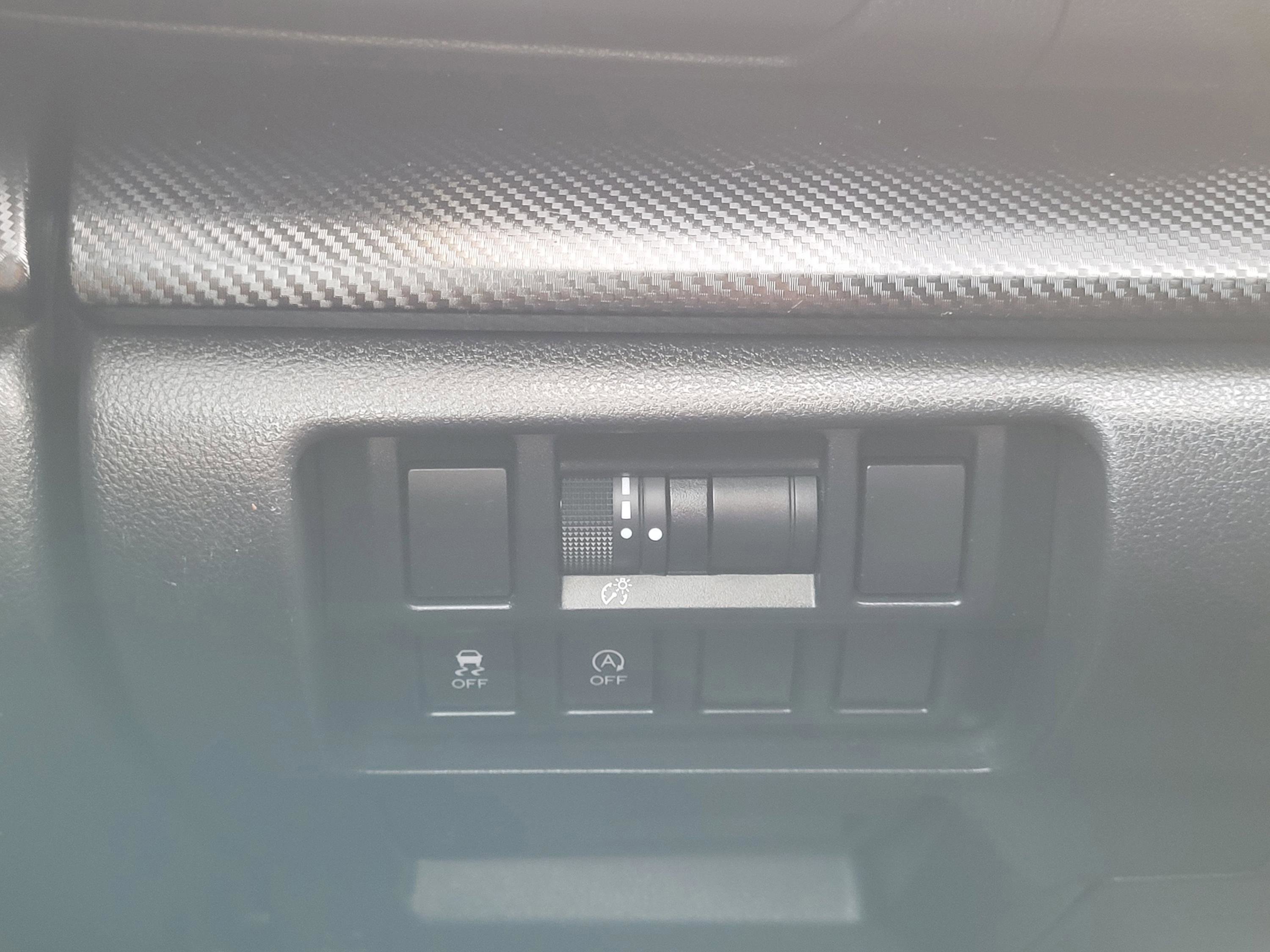 Used 2021 Subaru Crosstrek 2.0i Premium image 23