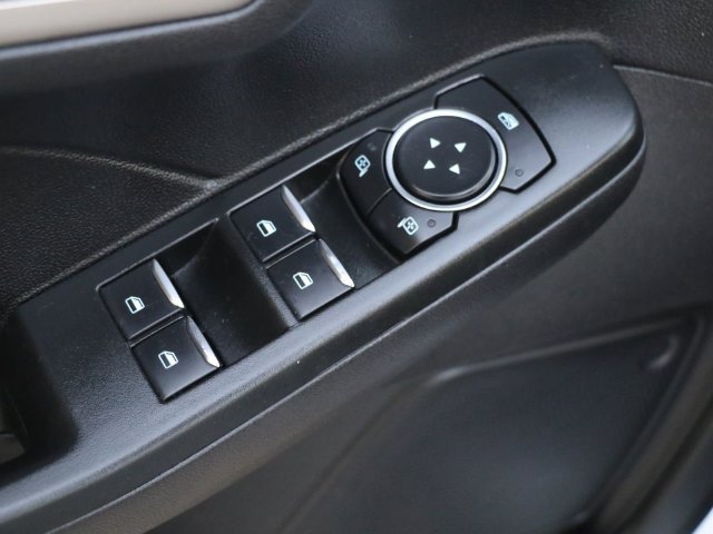 Certified 2021 Ford Escape SE FWD image 18