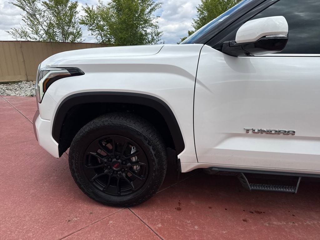 Used 2023 Toyota Tundra Limited w/ TRD Off-Road Package AWD/4WD image 34