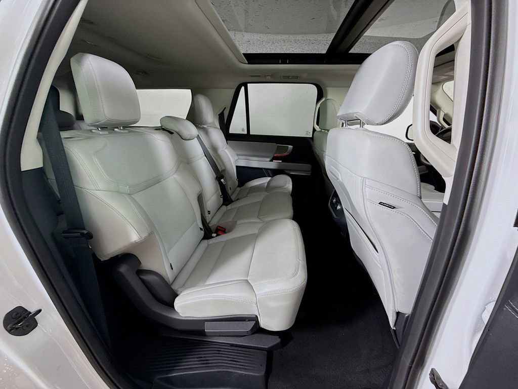 Certified 2025 Ford Expedition Max Platinum AWD/4WD image 30