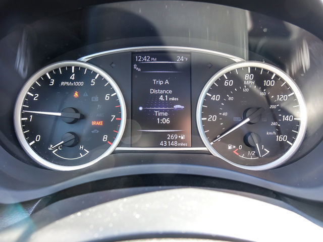 Used 2017 Nissan Sentra SR Turbo w/ SR Turbo Premium Package image 13