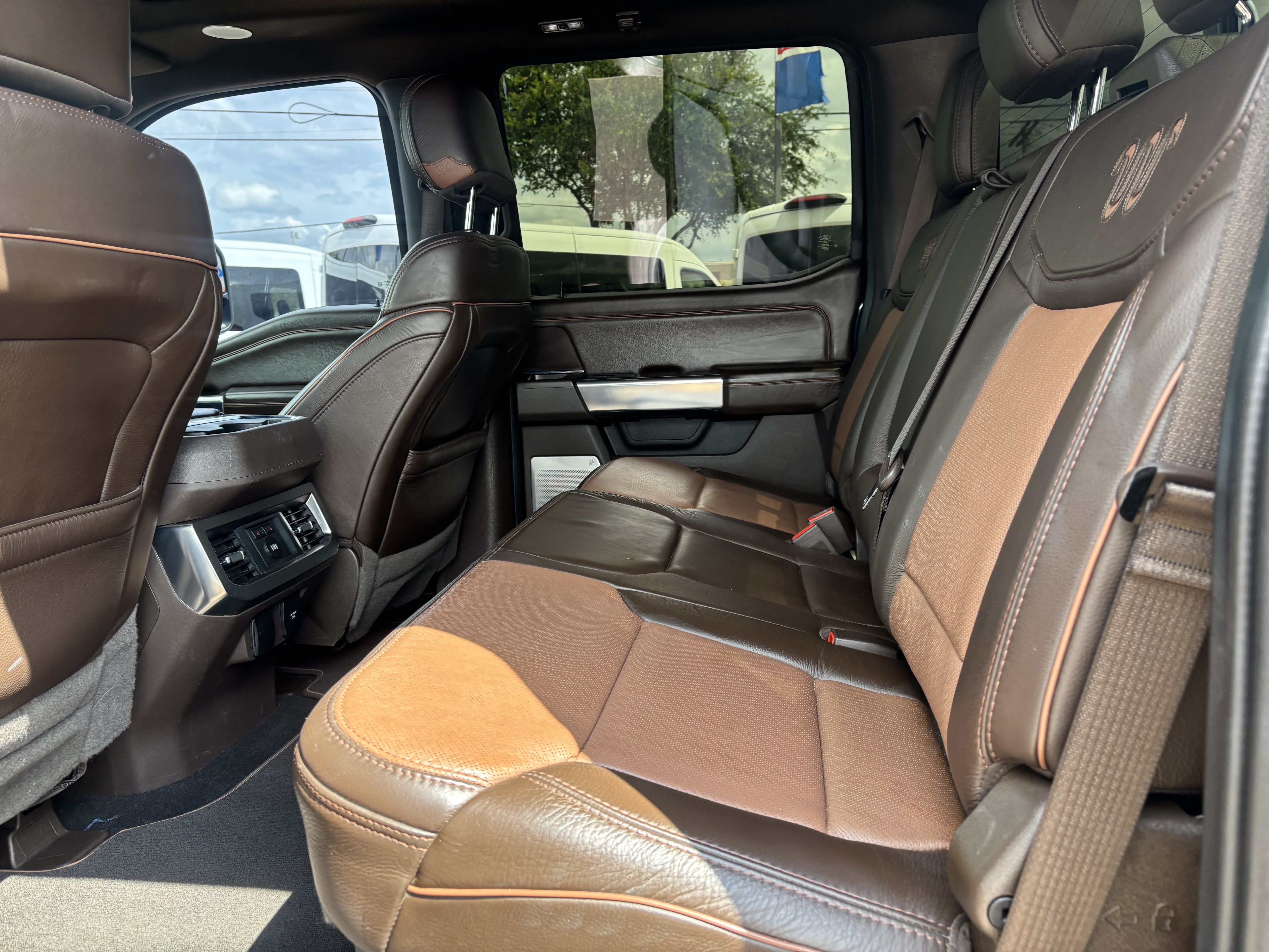 Certified 2024 Ford F250 King Ranch w/ FX4 Off-Road Package AWD/4WD image 16