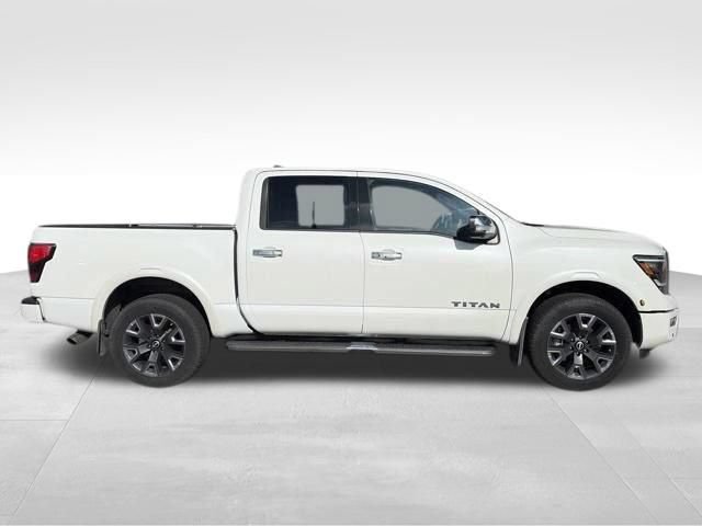 Used 2023 Nissan Titan Platinum Reserve w/ Moonroof Package AWD/4WD image 11