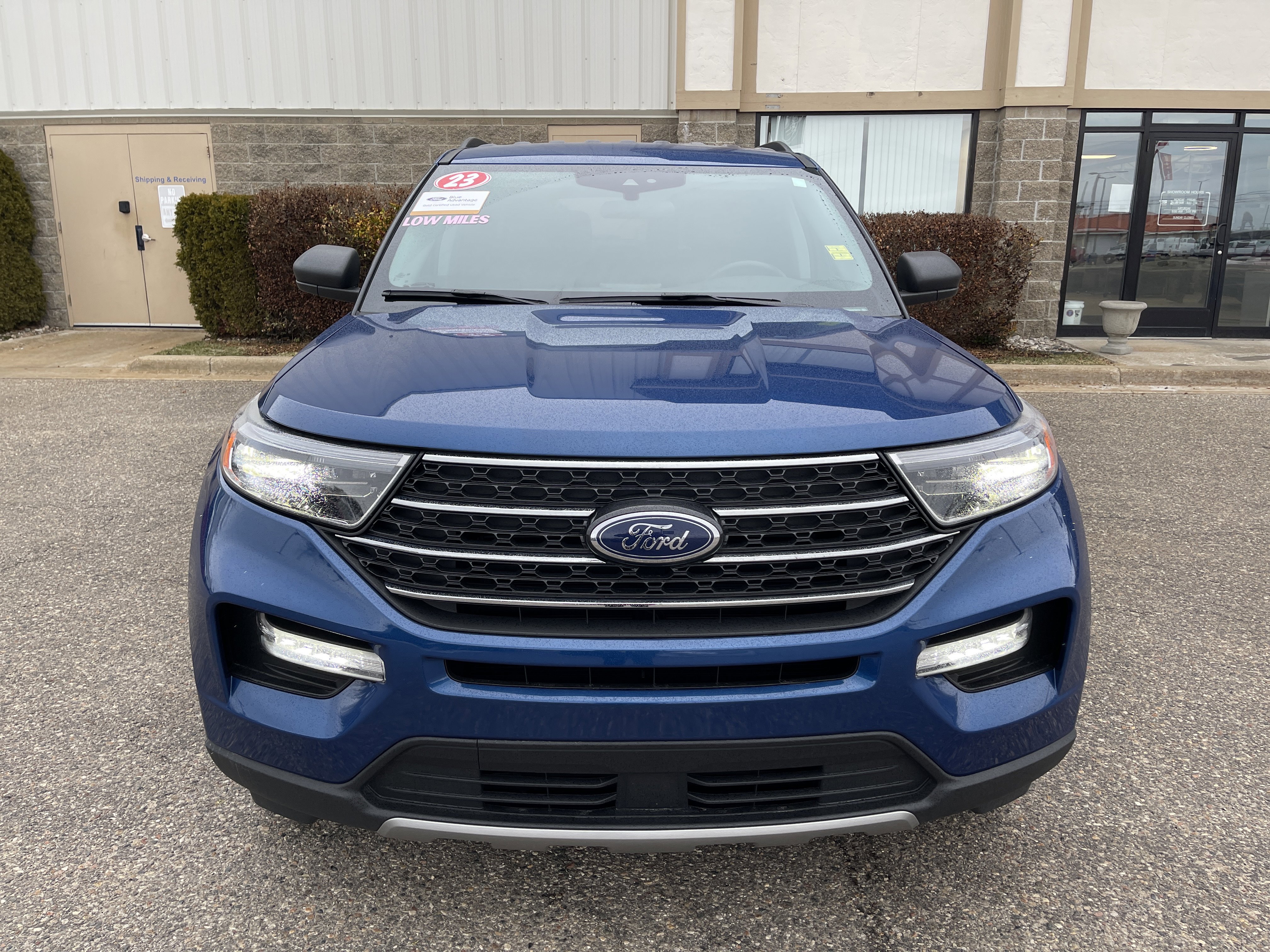 Certified 2023 Ford Explorer XLT w/ Equipment Group 202A image 9