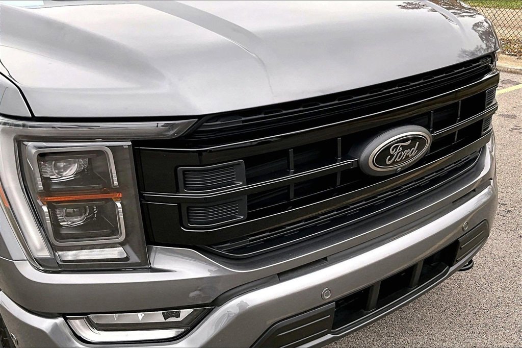 Certified 2022 Ford F150 Lariat w/ Equipment Group 502A High image 30