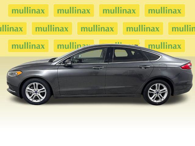 Certified 2018 Ford Fusion SE w/ Fusion SE Technology Package FWD image 13