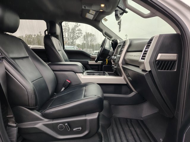Certified 2017 Ford F250 Lariat w/ Lariat Value Package AWD/4WD image 14