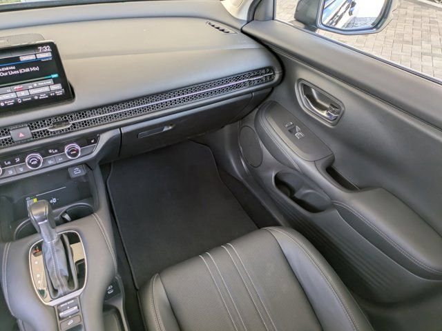 Used 2024 Honda HR-V EX-L image 15
