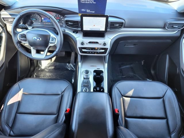 Certified 2023 Ford Explorer XLT w/ Equipment Group 202A AWD/4WD image 12