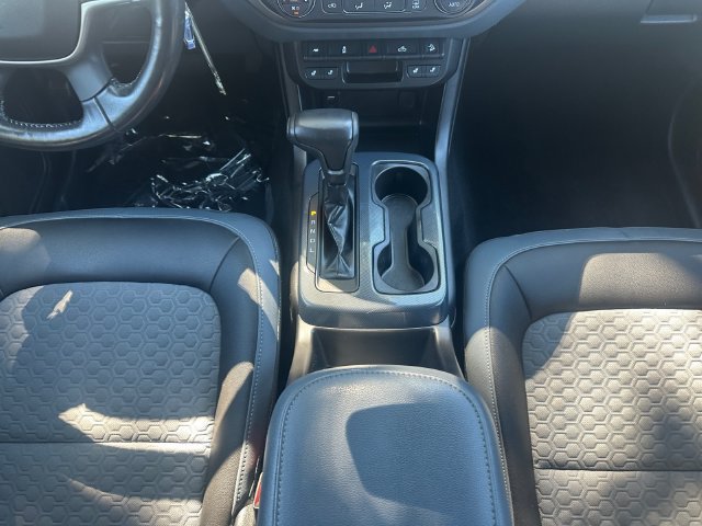 Used 2018 Chevrolet Colorado Z71 AWD/4WD image 24