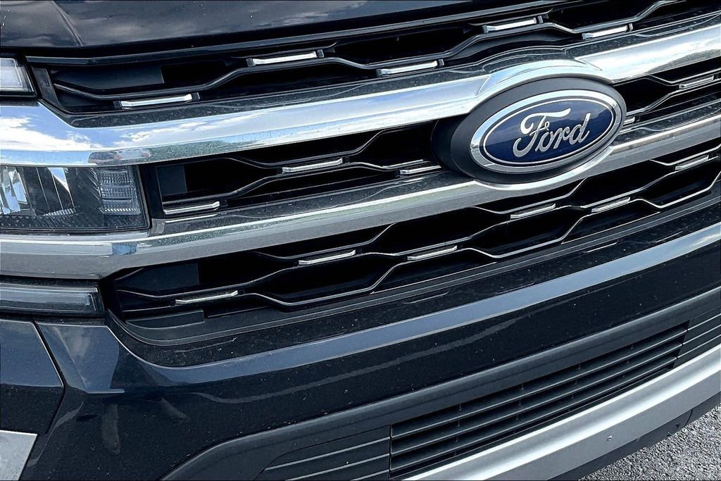 Certified 2024 Ford Expedition Limited AWD/4WD image 22