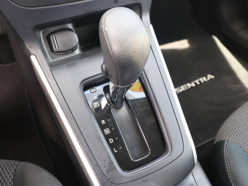 Used 2019 Nissan Sentra S FWD image 21