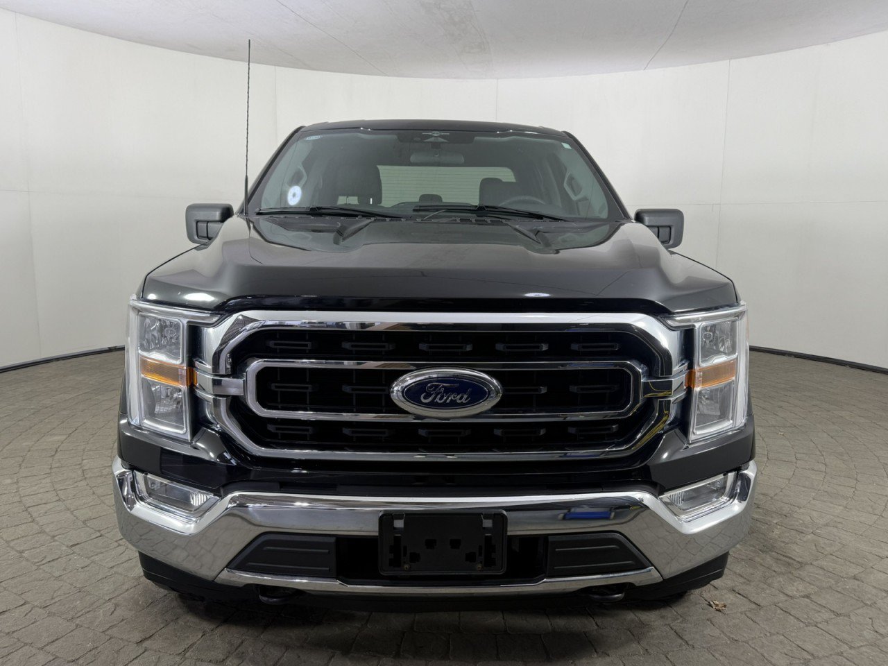 Certified 2023 Ford F150 4x4 SuperCrew image 2