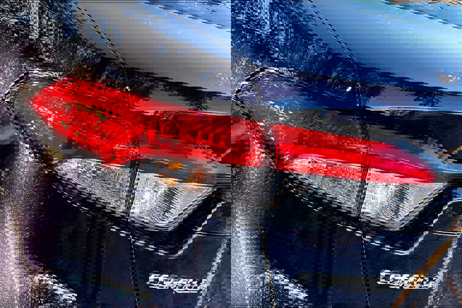 Used 2023 Toyota Corolla LE image 28