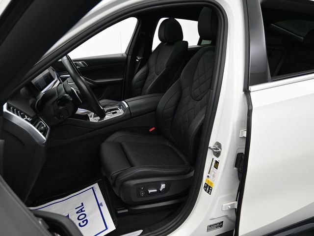 Used 2023 BMW X6 xDrive40i w/ Premium Package image 13