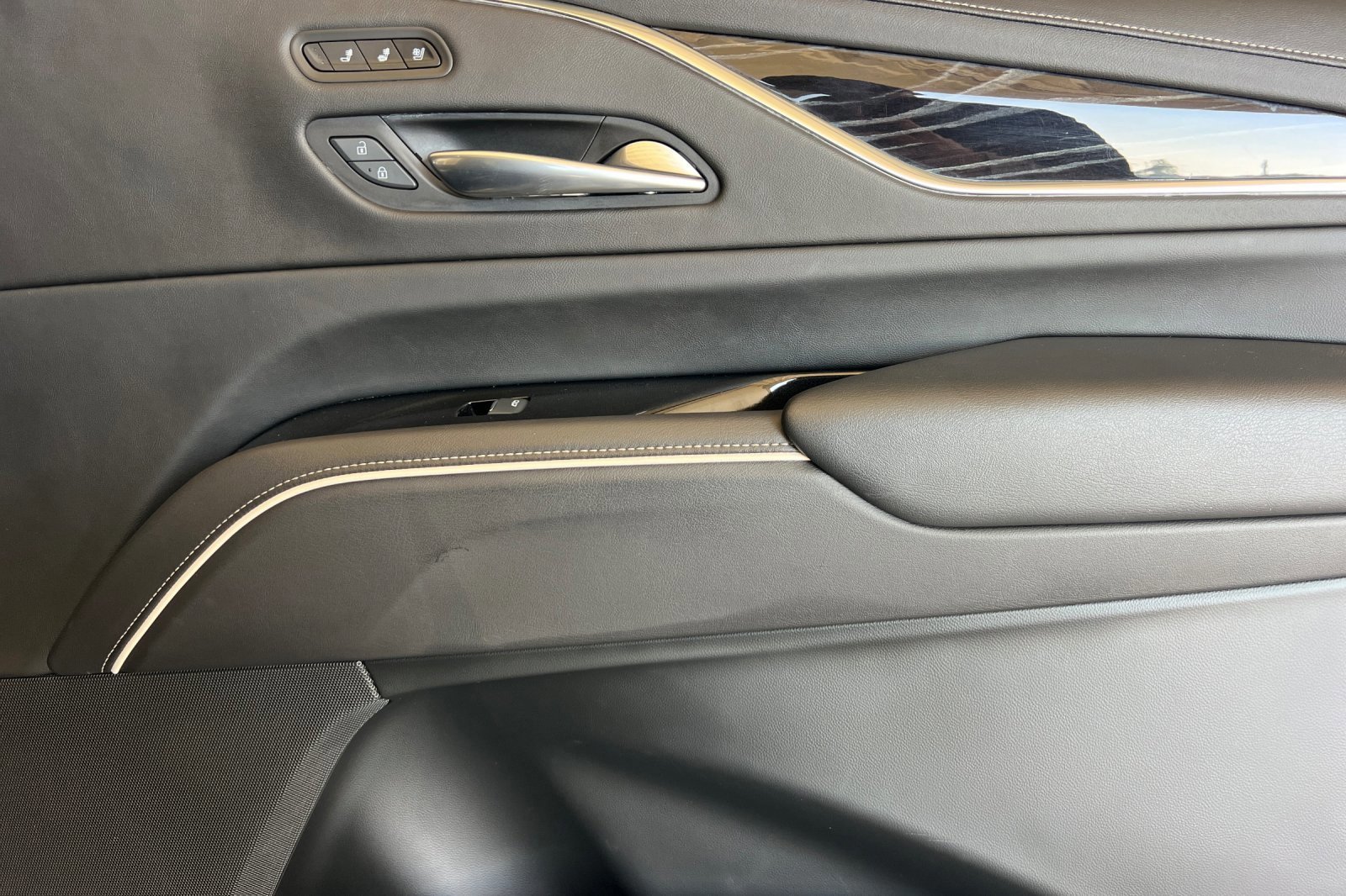 Used 2021 Cadillac Escalade Sport w/ Driver Assist Tech Package image 20