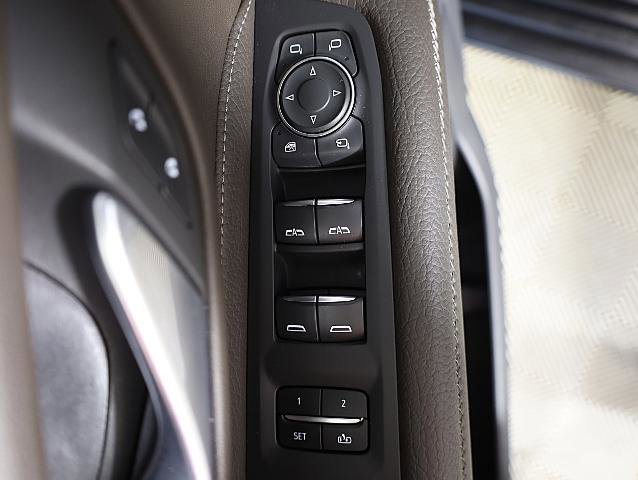 Used 2021 GMC Yukon Denali w/ LPO, Illumination Package image 25