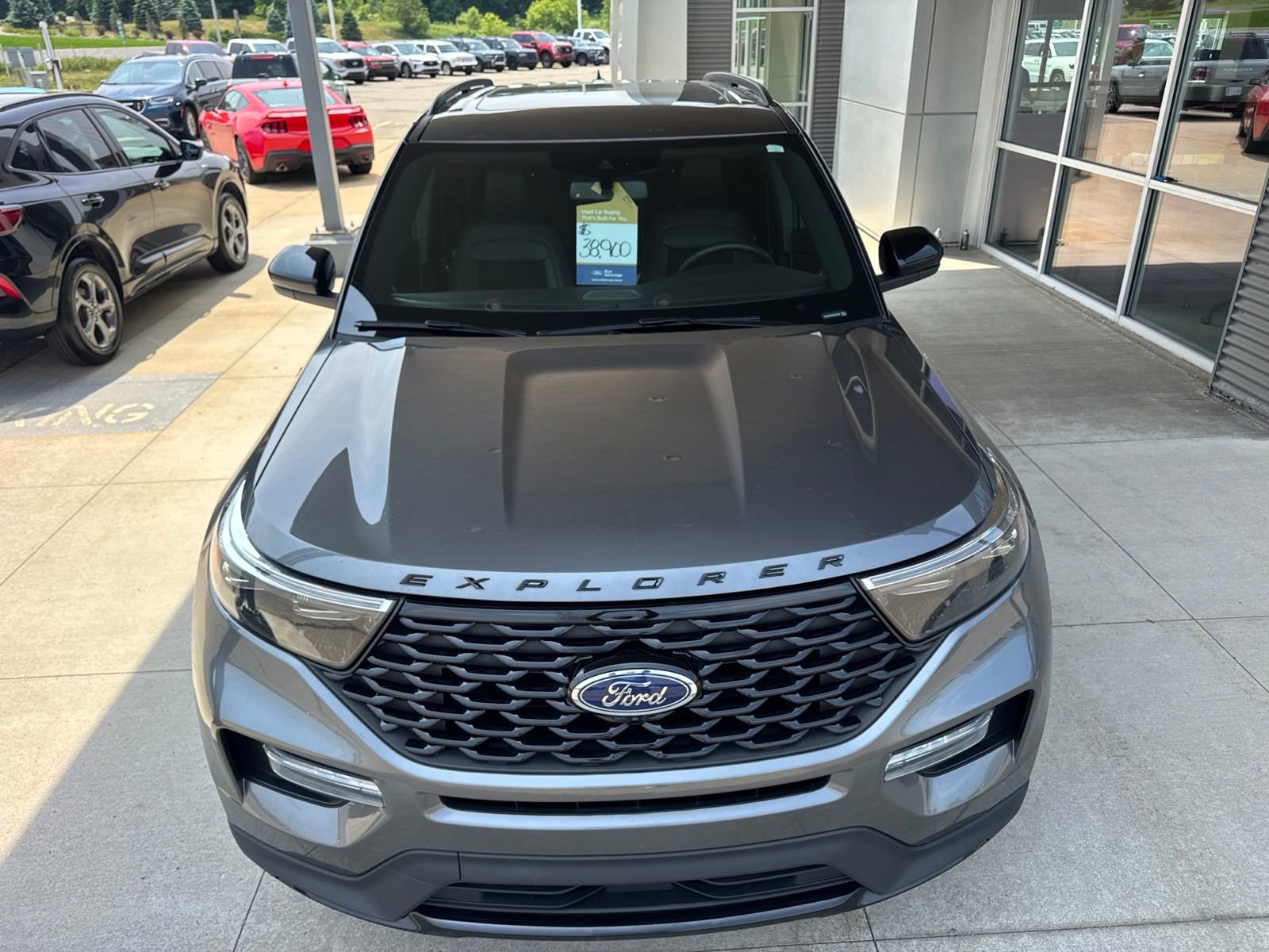 Certified 2024 Ford Explorer ST-Line w/ Class IV Trailer Tow Package AWD/4WD image 12