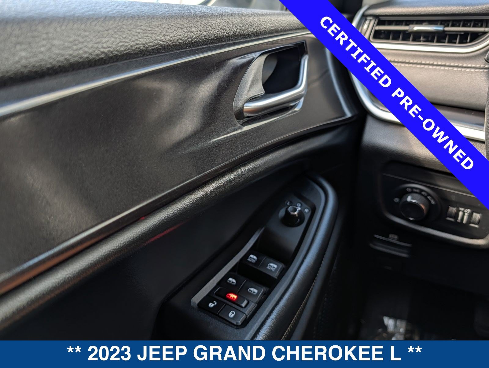 Used 2023 Jeep Grand Cherokee L Laredo w/ Trailer Tow Group (B) AWD/4WD image 26