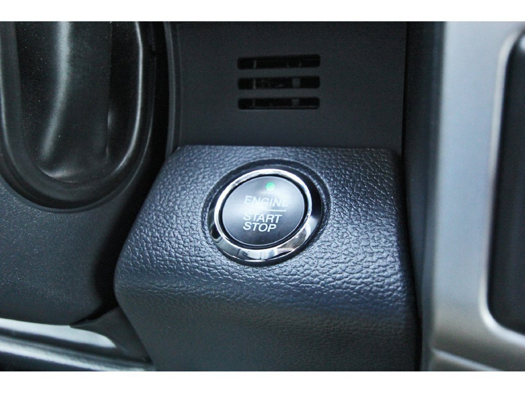 Certified 2022 Ford F250 Lariat w/ Lariat Ultimate Package AWD/4WD image 30