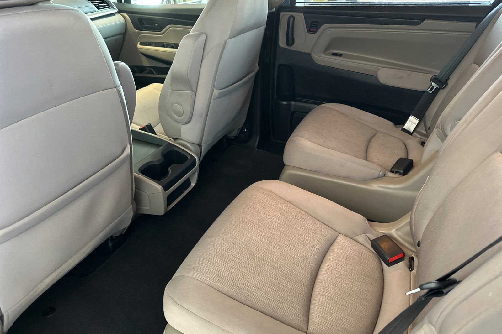 Used 2018 Honda Odyssey EX image 14