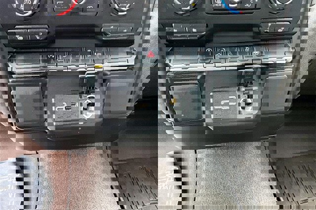 Used 2019 Chevrolet Silverado 1500 RST w/ All-Star Edition image 31